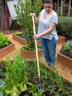 Gardener's Lifetime Spork -Outdoor Garden Care 8586973 2405 tif